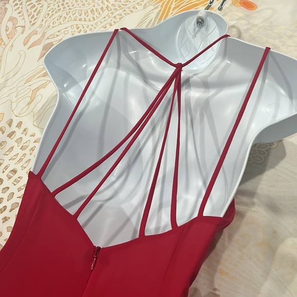 Stunning Red Dress Flowy georgette Asymmetrical Hemline XS - Picture 4 of 8